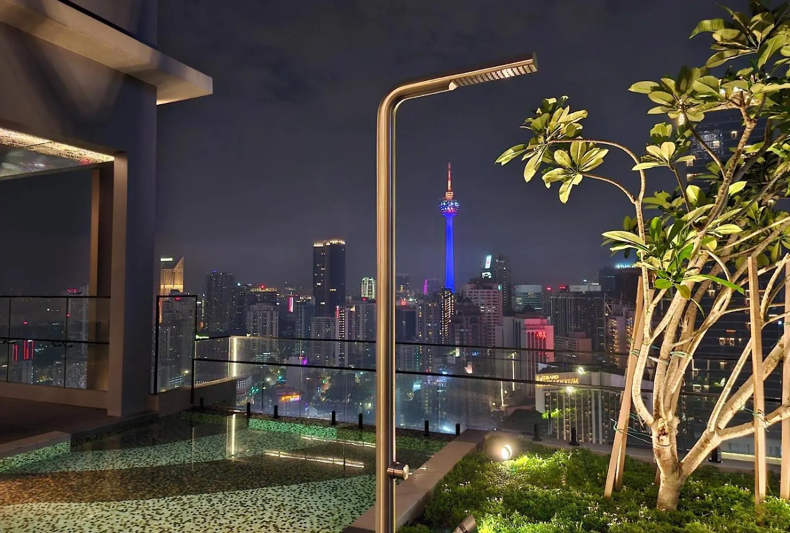 1 Min To Pavilion Bukit Bintang Luna Suites Kuala Lumpur 0*,